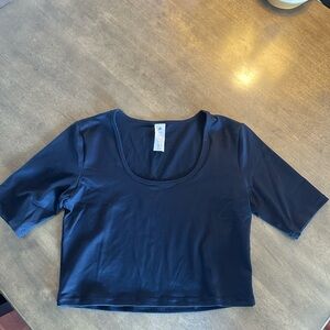 Paragon stretch cropped top size XL